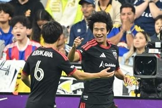 日本代表入り期待の24歳が圧巻ボレー「高丘を破った」　加入8試合目でついに…現地報道「持ち込んだ」