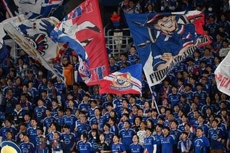 J名門の新ユニ「目を引くのが新ロゴ」　“らしい”1着に研究家注目「名デザインのオマージュに見える」