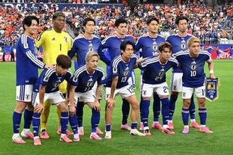 日本代表のW杯練習着「キャプテン翼にインスパイア」　“手描き風”の1着に現地注目「渦巻き模様」