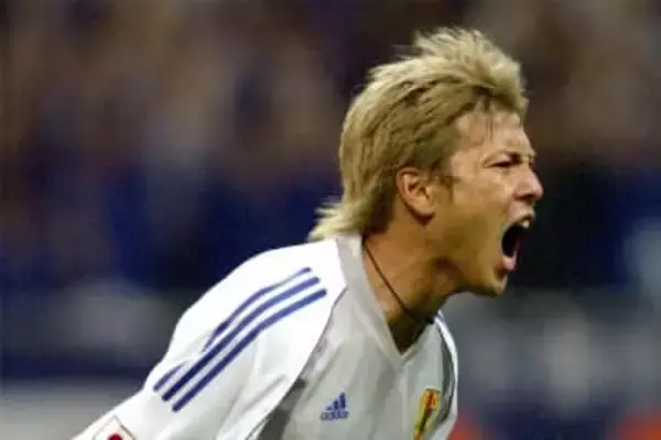 日本のために「死ぬ覚悟」　日韓W杯で歴史的ゴール→英雄も…痛感した「力のなさ」