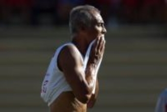 60歳なのに…レジェンドの衝撃肉体「何したらこんな筋肉」　軽快ダンスが「かっこいい」