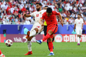 イランに移籍したばかり…元Jリーガーが「心配だ」　爆撃の首都から「2日前に離れた」