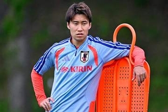 南野拓実は「みんなの兄貴的な存在」　雰囲気激変…鎌田大地「いるだけで明るくなる」