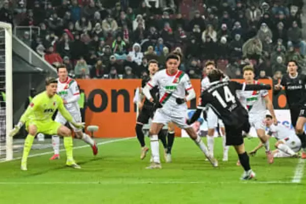 独日本人がダイレクトボレー弾「いっつも決めてる」　熾烈な代表入り争いへ「飛躍してくれ」