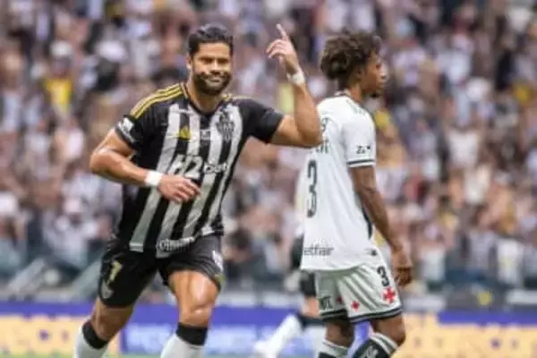 39歳“超人”が放った無回転FKが「エグい！」　20年前にJで無双…SNS驚愕「子供の頃見てた」