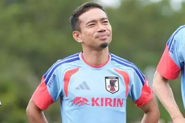 長友佑都、2度の練習場変更「問題ない」　W杯目前で異例の事態も…若手選手に「声がけしたい」