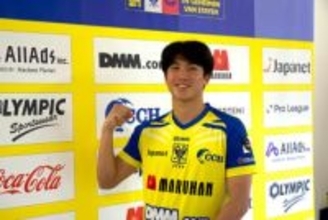 J2→欧州1部の“逸材18歳”　元日本代表に憧れ…聞きたい極意「あの身長でどうやって」