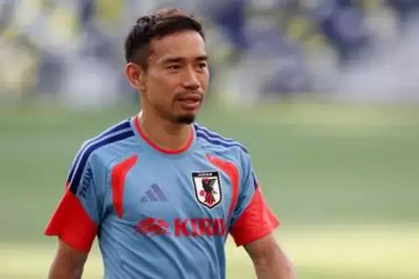 長友佑都が南野拓実に言及「僕とちょっと似てきた」　感じた影響力「歩くパワースポットみたい」