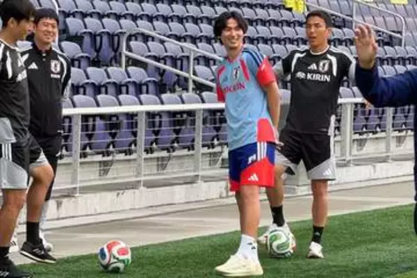 W杯6日前に合流…サポートメンバー”が「尊敬に値する」　森保ジャパンで見えた「嬉しすぎる光景」