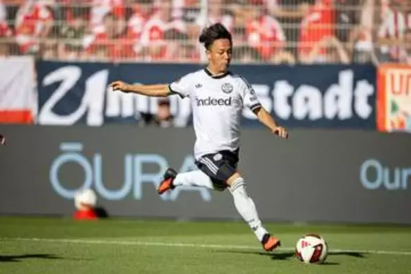 20歳日本人がブンデスデビューで「合格」　開幕スタメン…現地高評価「相手にとって実に厄介な存在」