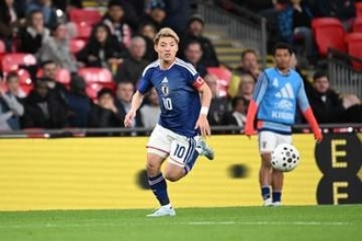 パパになった日本代表「奮闘する姿尊敬してます」　妻の誕生日祝福に反響「幸せが伝わってきます」