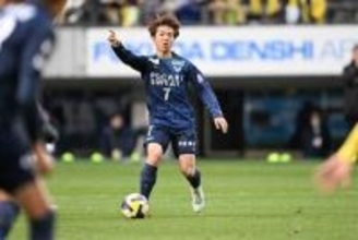 アンクルブレイク→エジルシュート「なんじゃこりゃ」　相手翻弄の美技にファン驚愕「ハンパないな」