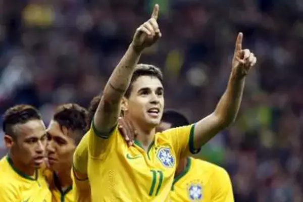 元ブラジル代表10番が“電撃引退”　34歳の若さも…衝撃事実を告白「心臓が2分間止まった」