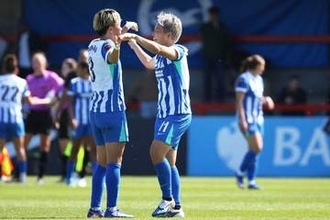 首位撃破の一撃…日本人が「シティ相手に決めた」　豪快ぶち抜き「ニア決まるのえっぐ」