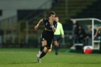 加入発表も投稿削除→契約延長へ？　“10番日本人”は残留濃厚と現地報道「限りなく近づいている」