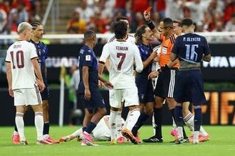 ウルグアイ戦は「最も荒れた試合の1つ」　“被害者”スペイン紙が判定を非難「罰せられなかった」