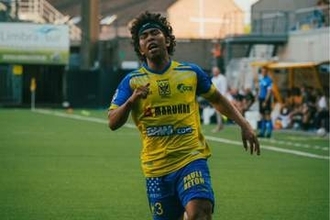24歳が欧州初得点「こんな日本人いたんだ」　最終戦で待望の…試合後が「素敵すぎる」