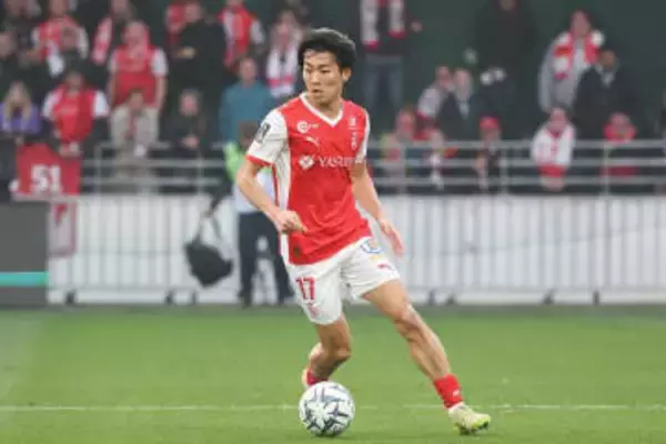 日本人が「異常な決定力」　高打点ヘッドに衝撃…ゴール後も「前髪がセクシーすぎ」