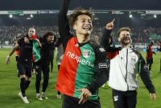 22歳日本人の「高いパフォーマンス」　同点弾演出でタイトルに王手…監督が”姿勢”絶賛「特別なもの」