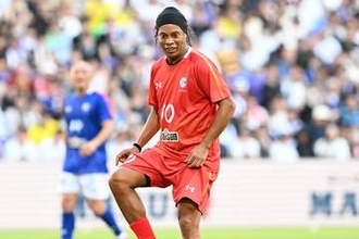 46歳ロナウジーニョが現役復帰か　イタリア3部参戦へ…W杯期間中にまさかの報道「信じられない」