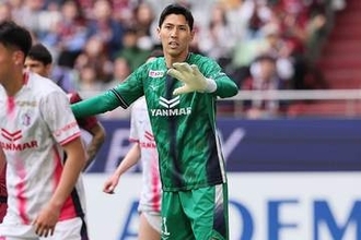 出番激減で「もう1回見せないと」　来日18年目の38歳…ベテランGKが意地の“ゼロ行進”