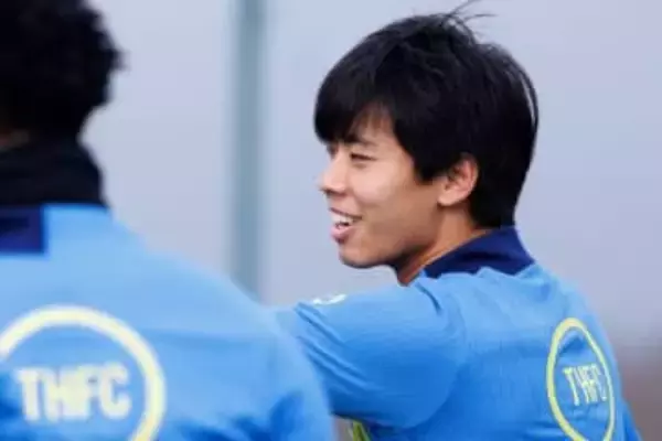 電撃加入の21歳日本人は「トップクラス」　1年前から関心…現地報道「2度目のオファーで獲得」