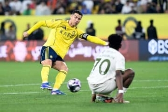 41歳レジェンドが記録した“500”「歴史を作り続けている」　まさかの加速…海外驚嘆「神話的な数字」