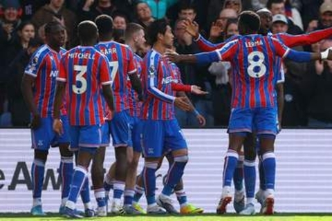 鎌田大地が途中出場から存在感、同点ゴールの起点　クリスタル・パレスが試合終盤に劇的展開で勝利