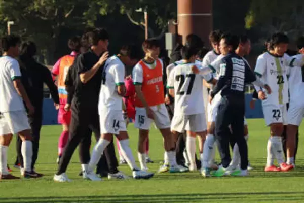 2年連続優勝でも涙…入れ替え戦で「3度目の正直」　悲願の昇格に指揮官「頑張りたい」
