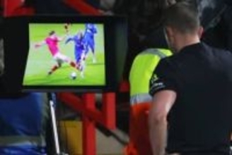 ファンがVAR確認を妨害「違法に侵入」　主審が映像見れず…クラブ遺憾の意「犯人を特定し裁判に」