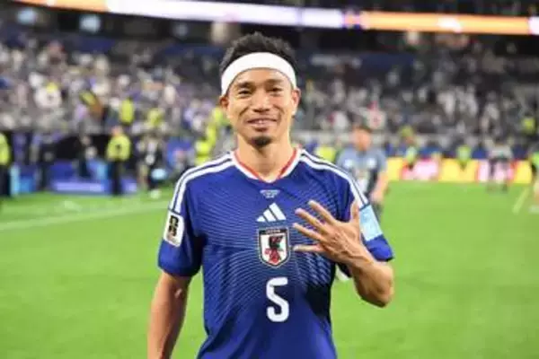 長友佑都に関する一報「これは驚きの展開…！」　無所属続く…試合前の挨拶が「どうなるんだ」