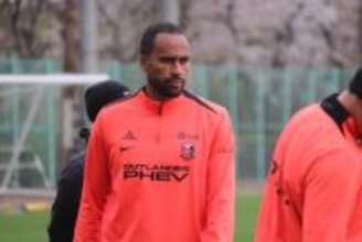 浦和の元スウェーデン代表「タフな試合に」　日本と対戦決定で…母国から「取材が来るかも」