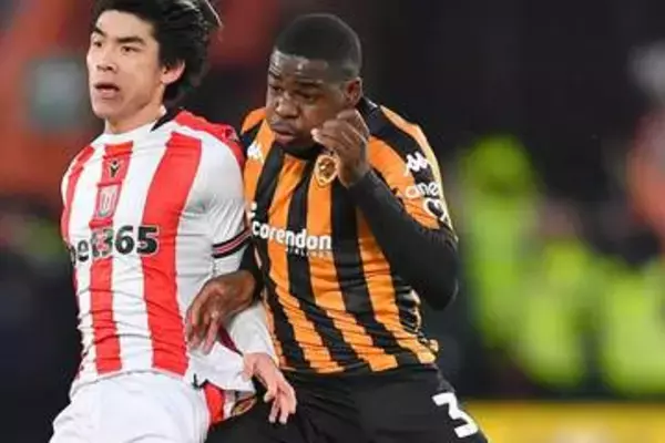 424日ぶりの出場→11分で「残酷に終わった」　復帰戦の悲劇に現地衝撃「最悪のニュース」