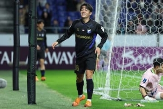 高卒2年目…19歳に「風格が漂っていた」　アジアの舞台で躍動、劇的弾が「完璧すぎる」