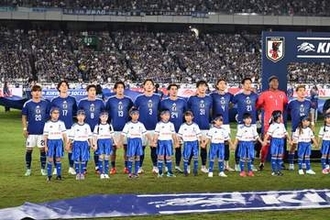 日本代表の試合を「観戦してたんですね！」　元“応援マネージャー”の女優が登場「勝利の女神誕生」