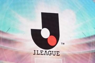 Jリーグ×しまむらの新グッズ「仕事で使える！」　コラボ拡大にファン歓喜「本気出してきてる」