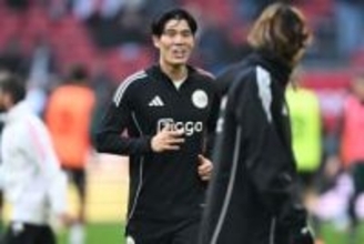 冨安健洋が484日ぶりに公式戦出場　アヤックスで復活の第一歩…後半途中から左SBで新天地デビュー