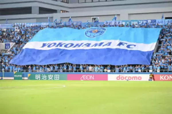 トップ内定→1か月後に異例の海外移籍へ　J未デビューも…横浜FCの18歳DF佃颯太がチーム離脱