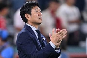 森保監督、3試合連続で国歌斉唱に涙　引き分け以上で決勝T進出確定のスウェーデン戦