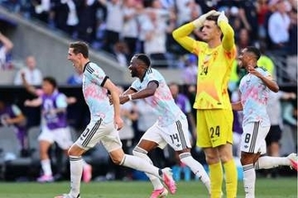 アメリカGKが痛恨ミス「これは酷い」　飛び出し→ボール奪われ失点献上「草サッカー級のミス」