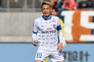 J2クラブ10番→J3へ「信じられん移籍」　在籍6年も…地元愛で決断「え、ほんとに？」
