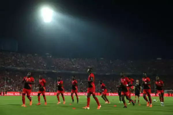 アフリカで“珍事”が発生「信じられない」　わずか15分でGK3人起用…海外仰天「奇妙な夜」