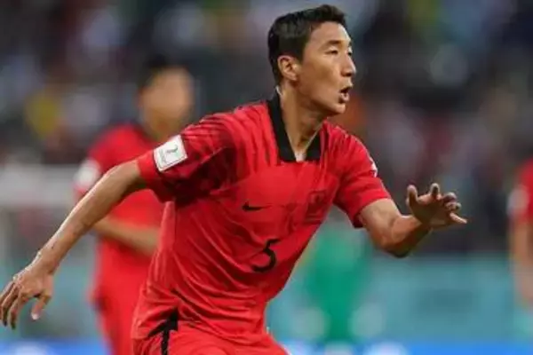 元韓国代表が首絞め一発退場「挑発に乗った」　決勝でまさか…報復で「レッドは妥当」