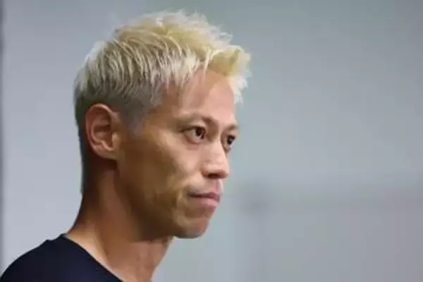 本田圭佑が新天地シンガポールで始動　自身11か国目…チェアマンが衝撃「鳥肌が立つほど圧倒された」