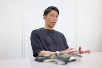 権田修一が譲れない“唯一無二”　原点はレジェンドGK…手元に宿るアイコニックなデザイン「一番大事」