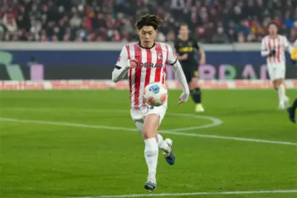 日本人に欧州ファン大拍手…監督絶賛「ものすごく大事な選手」　現地評価急上昇の理由