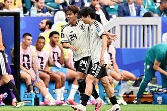 本田圭佑、 佐野海舟の衝撃ゴールに「1にも2にも3にも…」　実況の“不意打ちツッコミ”にたった一言で対応