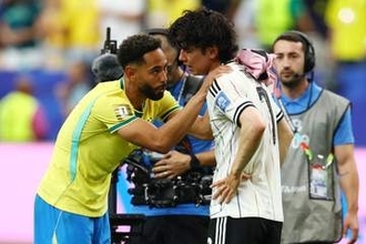 試合後のピッチで「すげー気になってた」　ブラジル代表の”言葉”を日本ファン称賛「涙出てきた」
