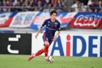 元日本代表DFの一撃に「まじで呼んでほしい」　首位追走の豪快弾が「月間ベストゴール」