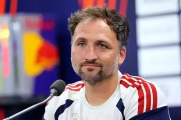 バイエルン監督が日本サッカーに感銘「世界にも良い事例」　RB大宮に4-1で勝利も「洗練されている」